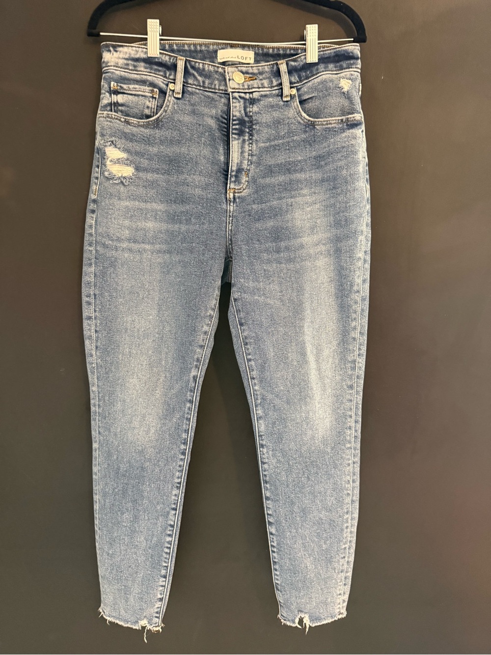 Loft curvy high waist skinny ankle jeans distressed size 8/29
